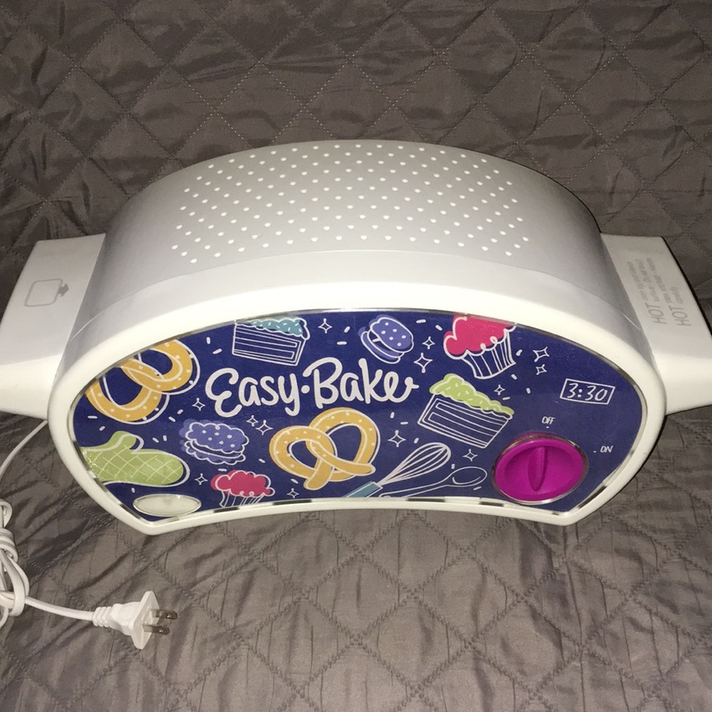 Easy Bake Oven